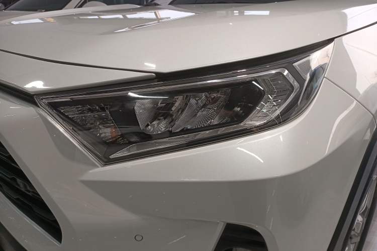 Used Toyota RAV4 2022 2.0L CVT Two-Wheel Drive Fashion Plus Edition
