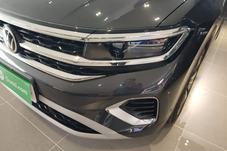 Used Volkswagen Talagon 2023 Facelift 380TSI All-Wheel-Drive Luxury Jiajing Pro 6-Seater
