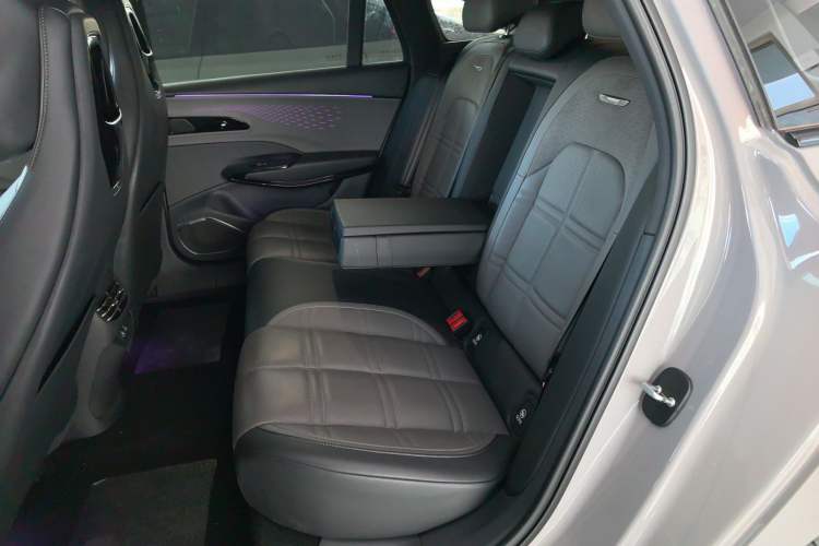 Used Hongqi EH7 2024 820 Pro