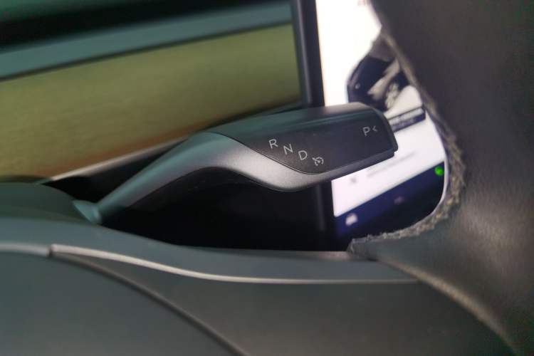 Used Tesla Model Y 2022 Rear-Wheel-Drive Version