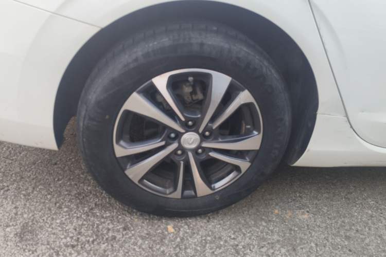 Used Changan Eado 2021 PLUS Blue Whale NE 1.4T GDI DCT Prestige Model
