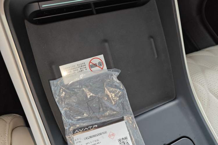 Used  11 2024 630 Rear-Wheel Drive Edition with Three Lasers
