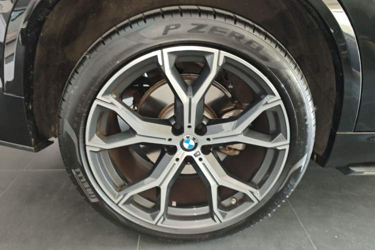 Used BMW X5 2023 xDrive 30Li Luxury M Sport Night Edition Package
