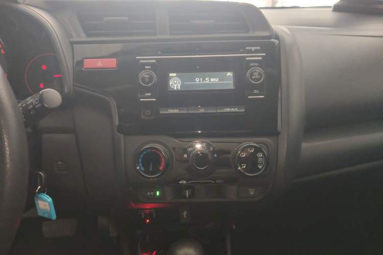 Used Honda Fit 2014 1.5L LX CVT Comfort Model
