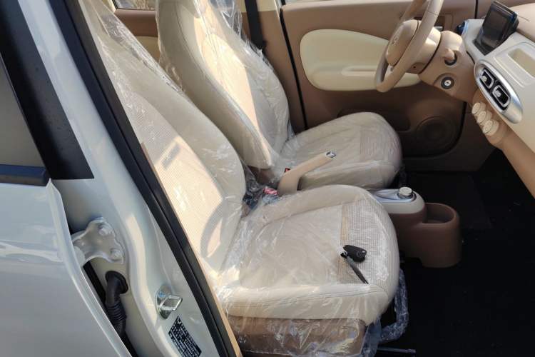 Used Wuling Hongguang MINIEV 2025 Four-Door Version Advanced Edition