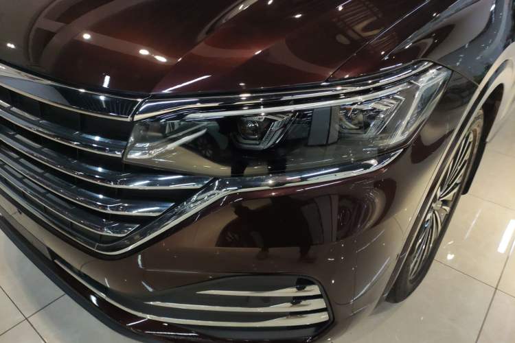 Used Volkswagen Viloran 2020 380TSI Flagship Edition
