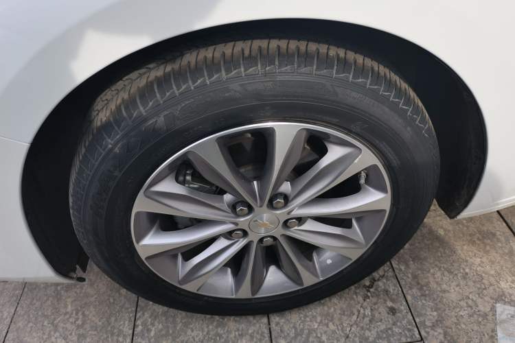 Used Chevrolet Monza 2022 320 Automatic Enjoyment Sunroof Version
