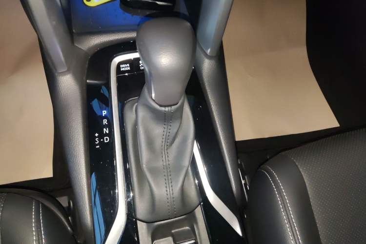 Used Toyota FRONTLANDER 2023 2.0L Smart Electric Hybrid Dual-Engine Deluxe Version