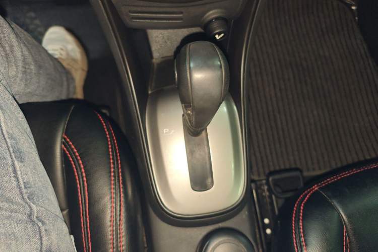 Used Chevrolet Trax 2016 1.4T Automatic Two-Wheel Drive Comfort Version with Sunroof
