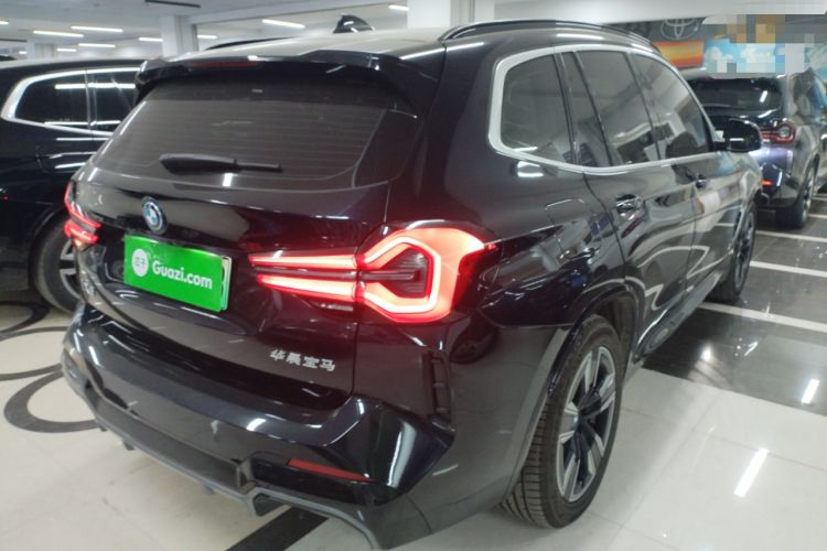Used BMW iX3 2024 Leading Model