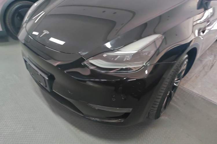 Used Tesla Model Y 2021 Long-Range All-Wheel-Drive Version 3D7