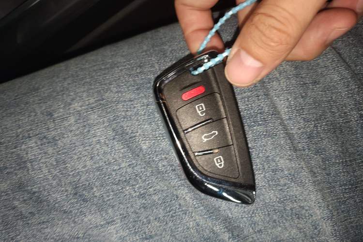 Used Buick Velite 6 2023 430km Range Commuter Version
