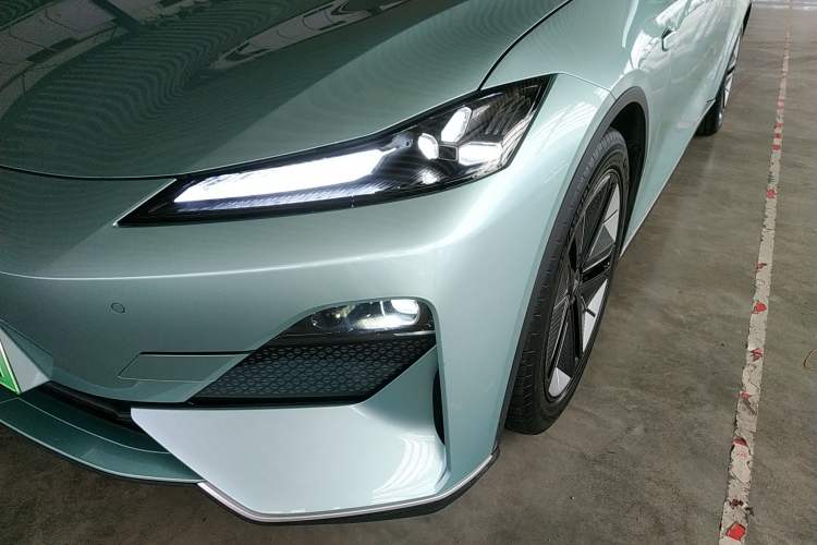 Used  SL03 2022 515 Pure Electric Version
