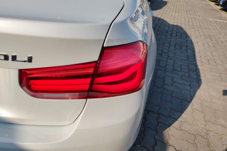 Used BMW 3 Series 2016 320Li Fashion Model
