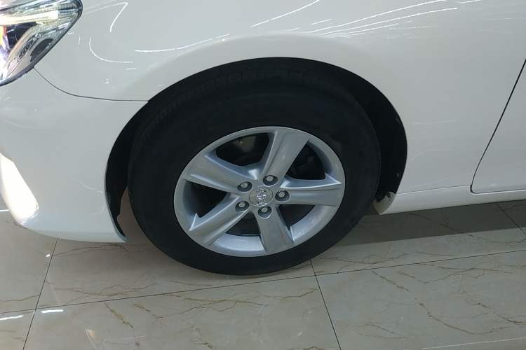 Used Toyota Reiz 2013 2.5V Elite Edition
