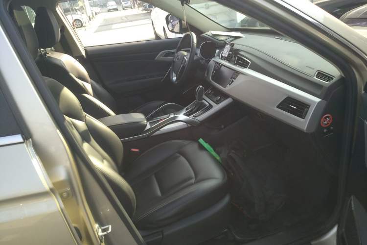 Used Geely Auto Emgrand X7 Sport 2016 1.8TD Automatic Smart Connectivity Version