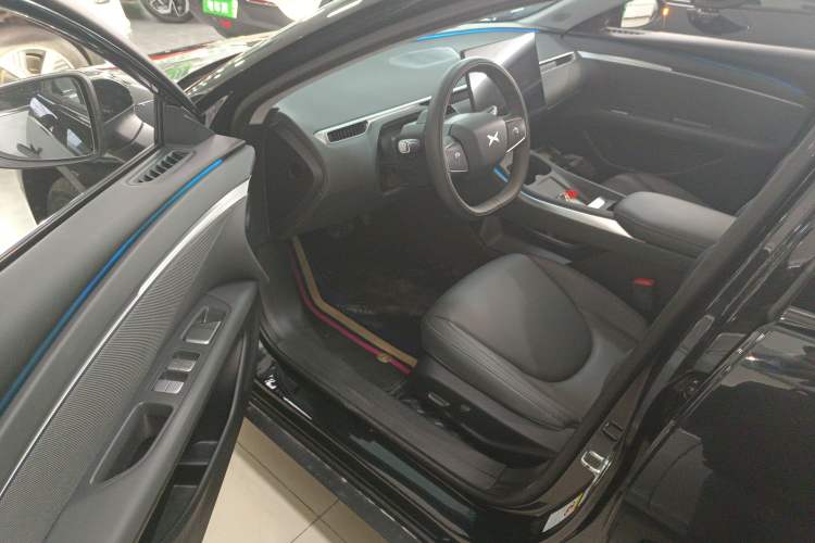 Used XPeng MONA M03 2024 620 with Ultra-Long Range