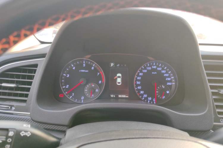 Used Hyundai Elantra 2018 1.4T Dual-Clutch Xuan Dong · Dynamic Edition
