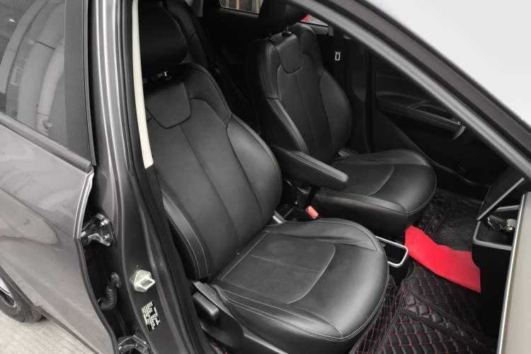 Used NETA V 2021 Long-Range Entertainment Edition Upgrade Model