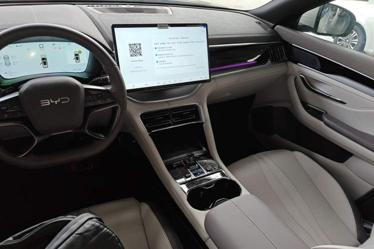 Used BYD Song PLUS New Energy 2025 DM-i 160KM Flagship Model
