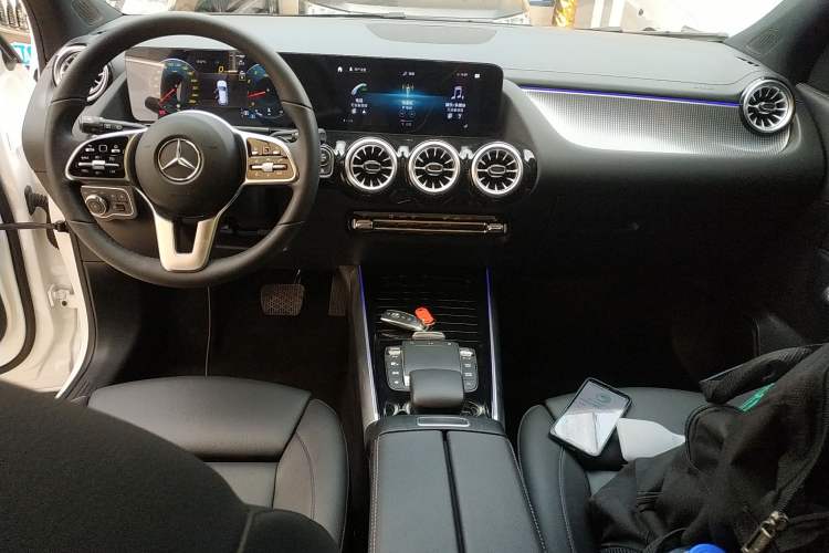 Used Mercedes-Benz GLA 2023 GLA 220
