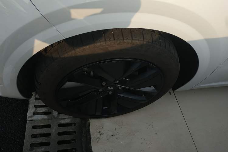 Used Li Auto L6 2024 PRO Model
