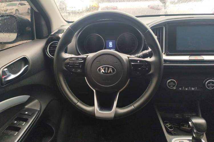 Used Kia kx1 Stonic 2019 1.4L Automatic Sport Edition China VI
