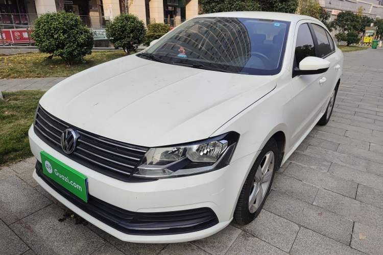 Used Volkswagen Lavida 2017 1.6L Automatic Fashion Edition
