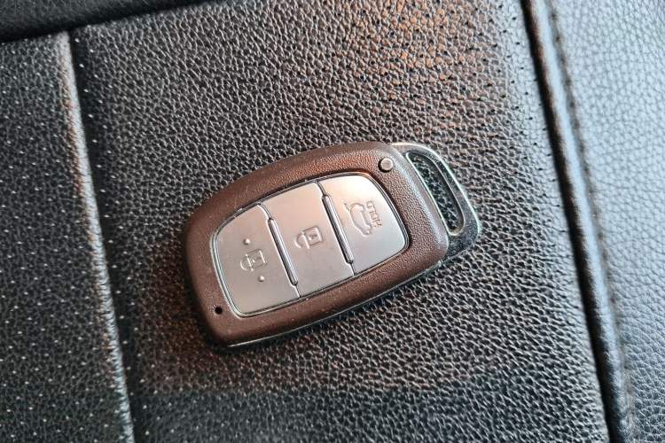 Used Hyundai ix25 2017 1.6L Automatic Smart Version