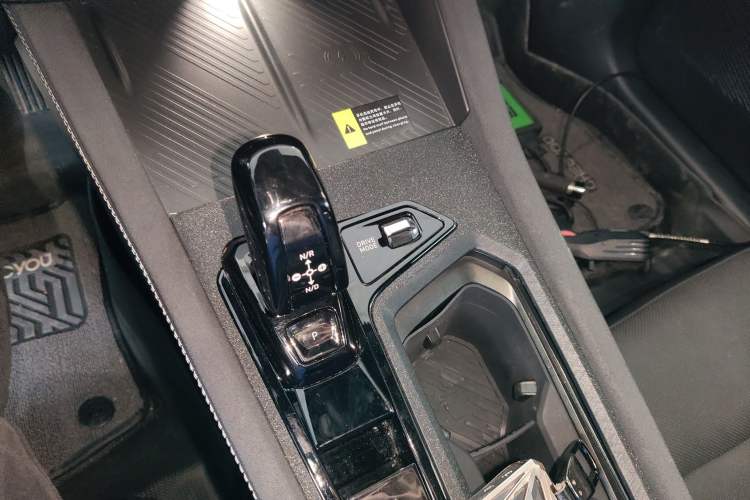 Used Lynk & Co 03 2023 1.5TD DCT JingPro
