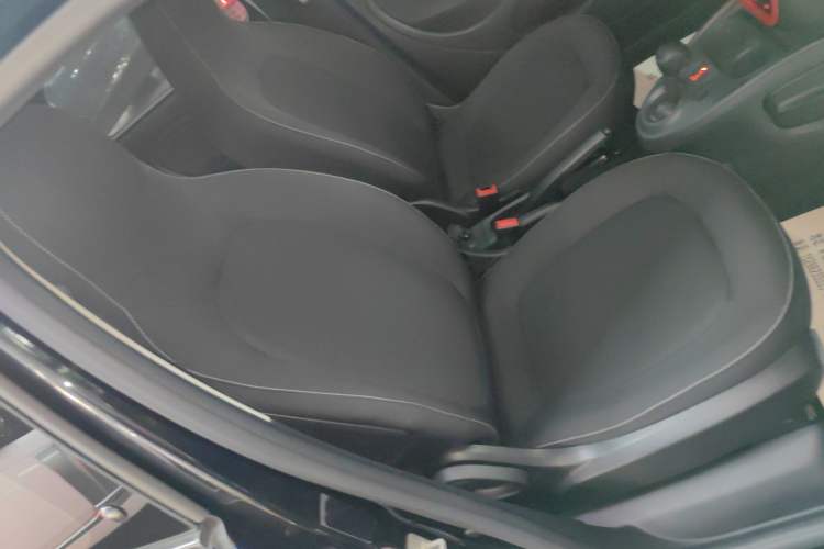 Used  forfour 2016 1.0L 52 kW Passion Edition
