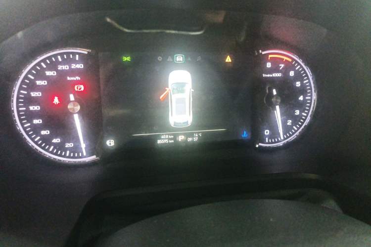 Used Roewe RX5 2016 30T Two-Wheel Drive Automatic Internet Smart Edition