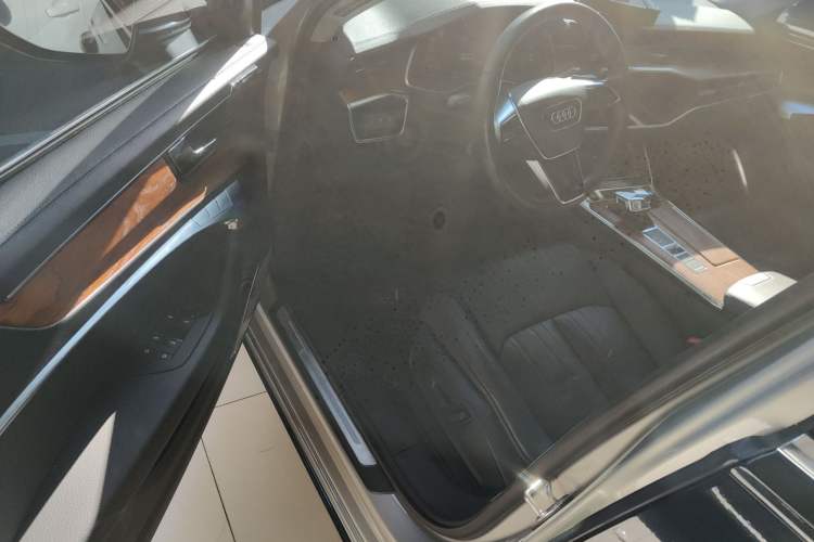 Used Audi A6L 2021 40 TFSI Luxury Prestige Edition
