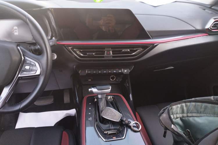 Used Oshan X5 2021 1.5T DCT Flagship Edition
