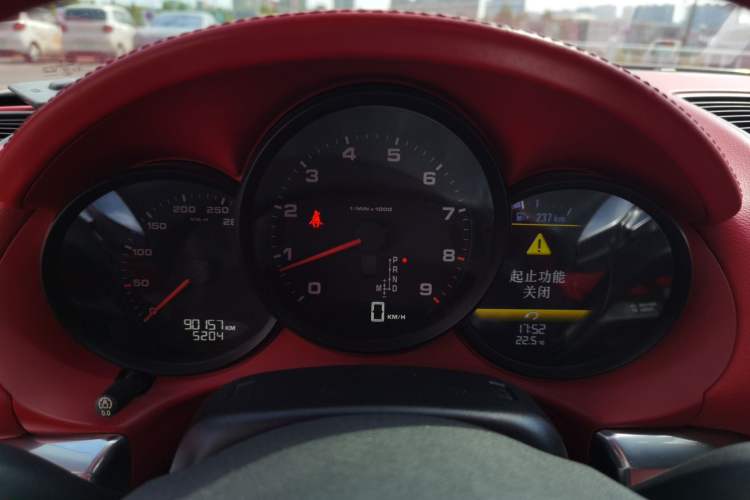 Used Porsche Boxster 2013 Boxster 2.7L
