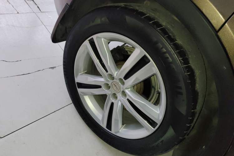 Used Zotye T700 2017 1.8T Dual-Clutch Prestige Model
