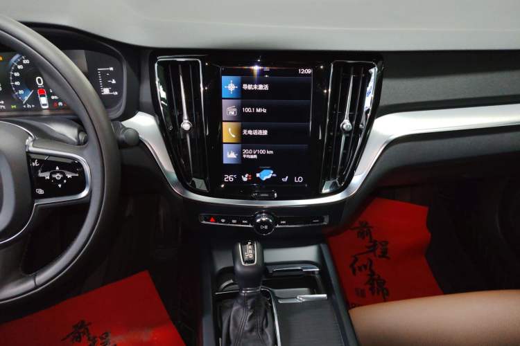 Used Volvo S60 2021 T4 Zhiyi Luxury Edition