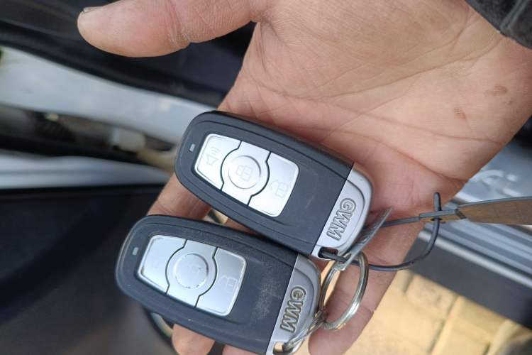 Used Haval H6 2014 Sport Edition 2.0T Diesel Manual 4x4 Elite Model
