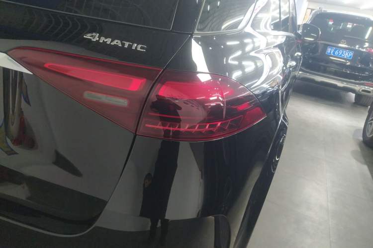 Used Mercedes-Benz GLE 2025 GLE 350 4MATIC Stylish Model
