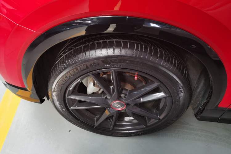 Used Audi Q2L 2018 35 TFSI Launch Exclusive Edition China VI
