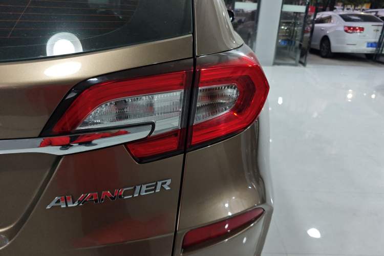 Used Honda Avancier 2017 240TURBO Two-Wheel Drive Comfort Version
