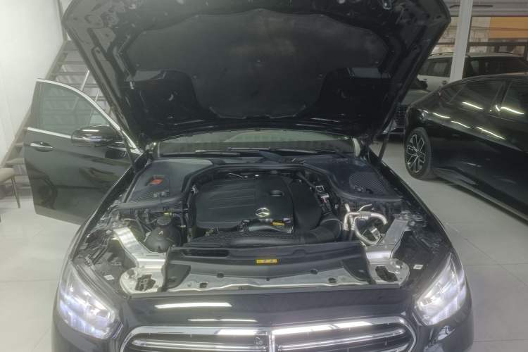 Used Mercedes-Benz E-Class 2021 Restyled E 300 L Luxury Edition
