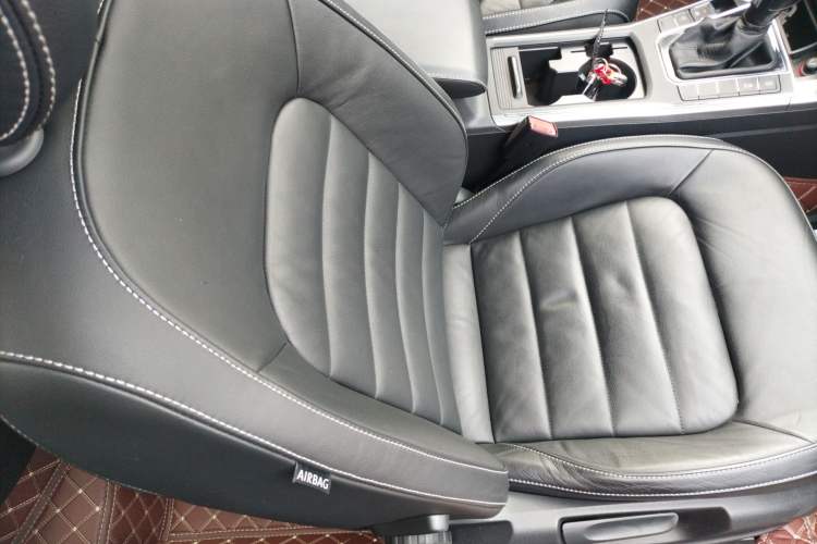 Used Volkswagen Passat 2017 330TSI DSG Luxury Edition
