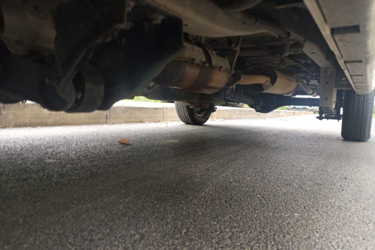 Used Jinbei New Hiace X30L 2021 1.5L Business Central Air-Conditioned Coach China VI Standard SWC15M
