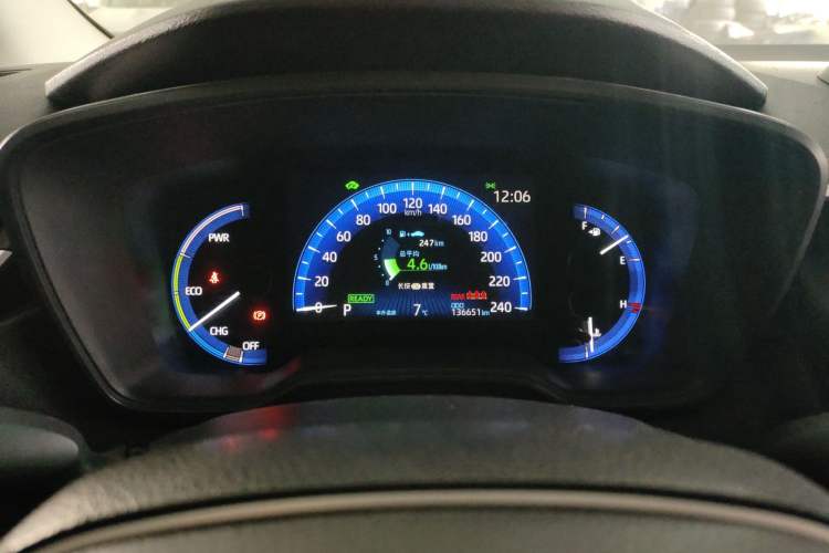 Used Toyota Corolla 2021 Dual-Motor 1.8L E-CVT Flagship Edition
