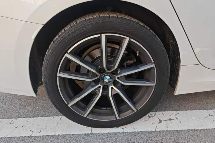 Used BMW 3 Series 2023 325Li M Sport Package
