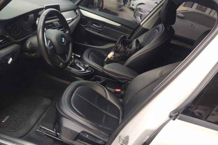 Used BMW 2 Series Gran Tourer 2015 218i Leading Model