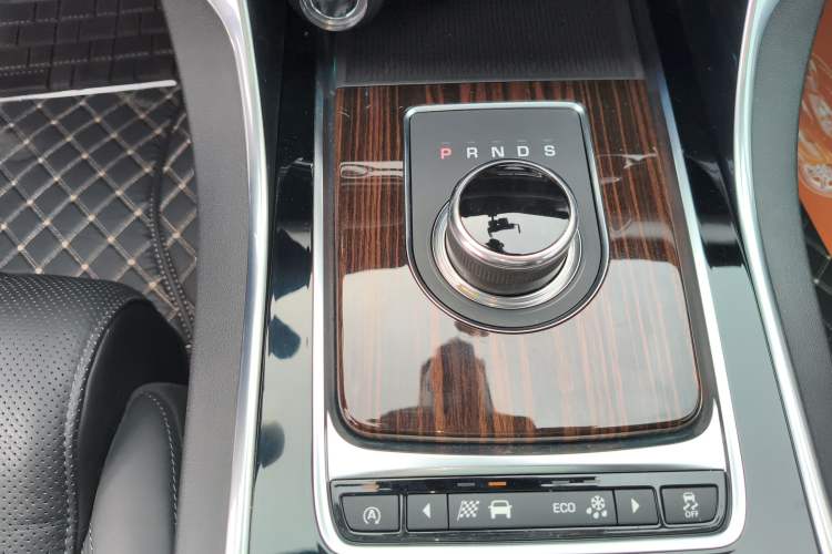 Used Jaguar XFL 2017 XFL 2.0T 240PS Premium Edition