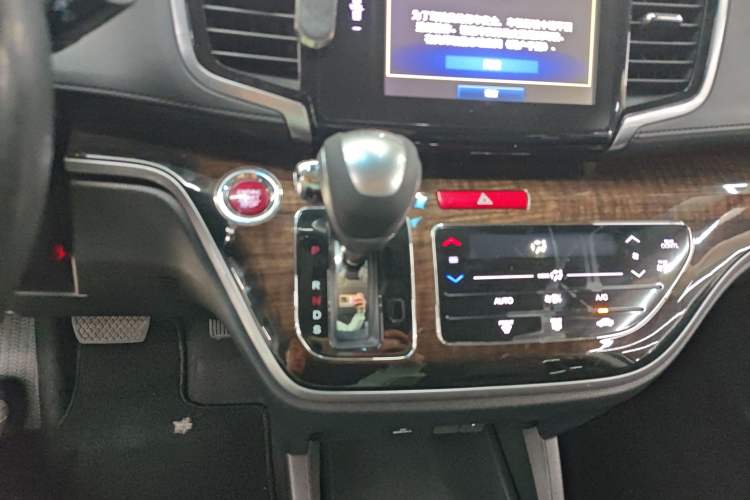 Used Honda Odyssey 2015 2.4L Smart Edition