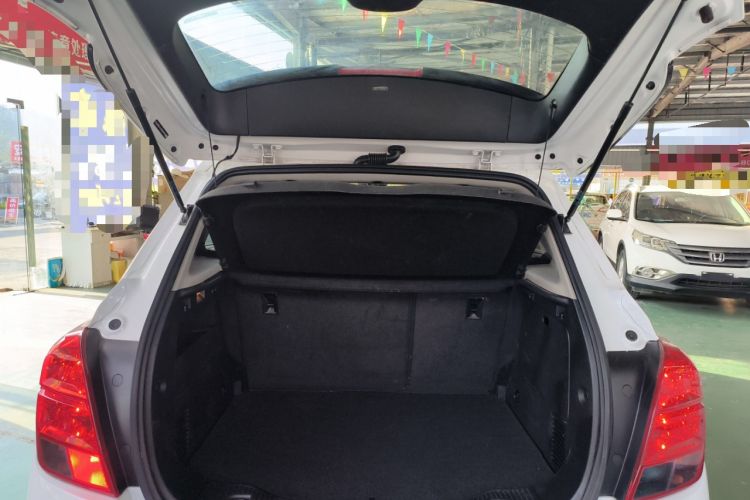 Used Chevrolet Trax 2016 1.4T Automatic Two-Wheel Drive Comfort Version with Sunroof